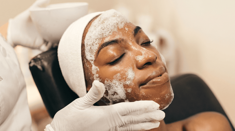 Restoration System treatment at the Perfec-Tone studio in Nassau, Bahamas